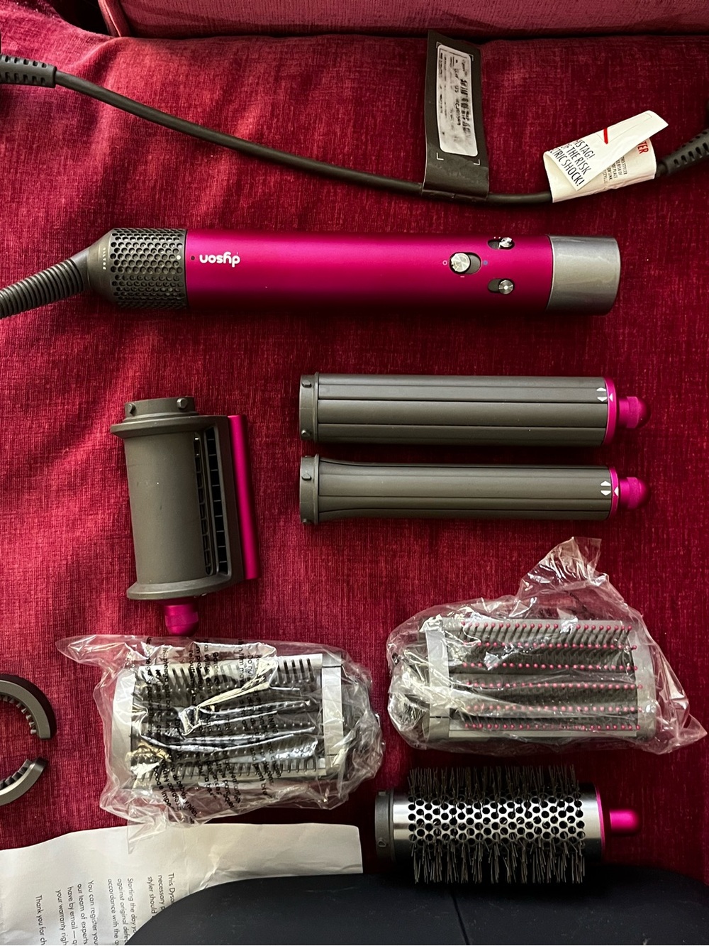 Auth. Refurbished Dyson Airwrap Long Styler (Good Condition) - Picture 7 of 14